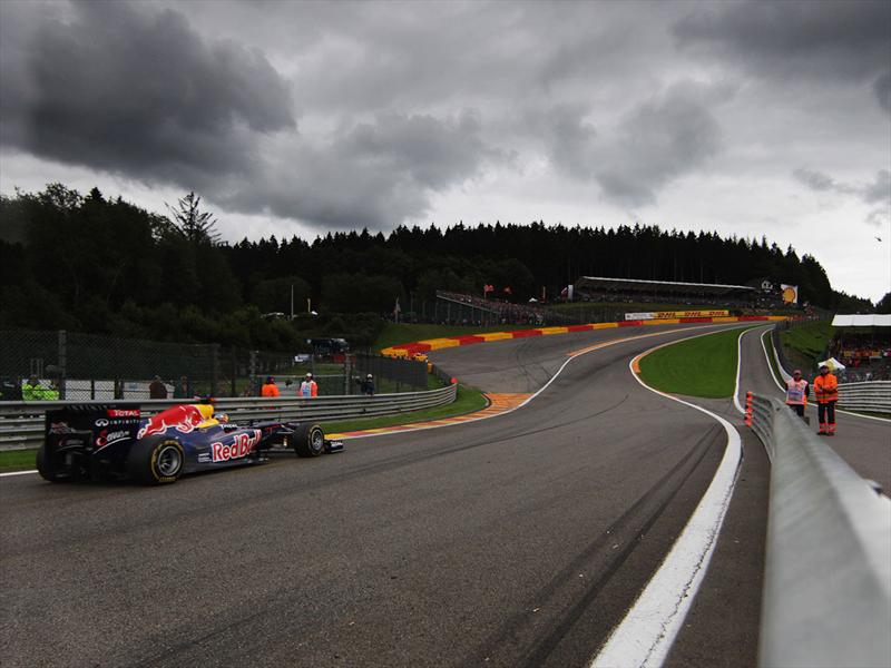 Top 10: Eau Rouge,  Bélgica