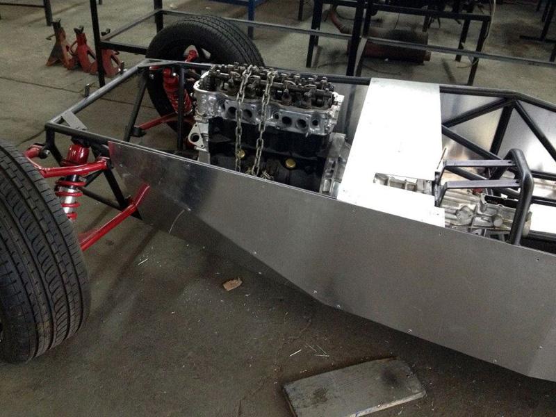 RON RXX, otro auto deportivo muy mexicano