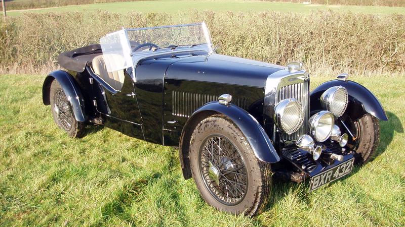 Aston Martin cumple 100 años