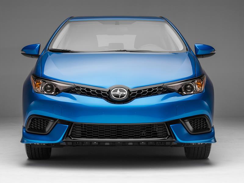 Scion iM 2016
