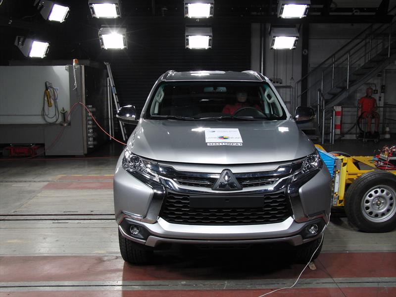 Mitsubishi Montero Sport en Latin NCAP 2015