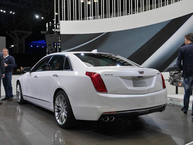 Cadillac CT6 2016