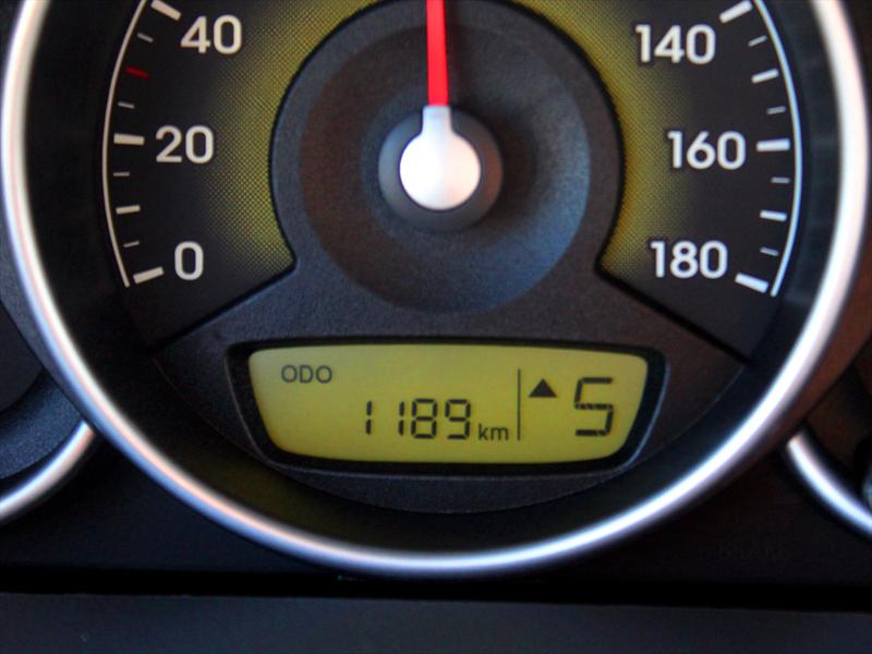 Hyundai EON 0,8L GLS Prueba de manejo