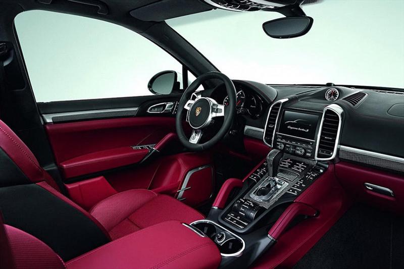 Porsche Cayenne Turbo S 2013