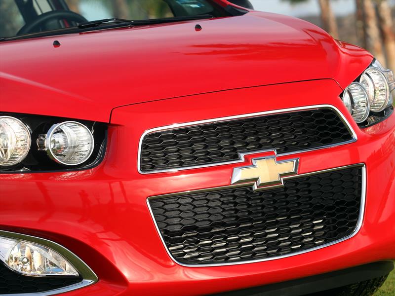 Chevrolet Sonic RS 2014