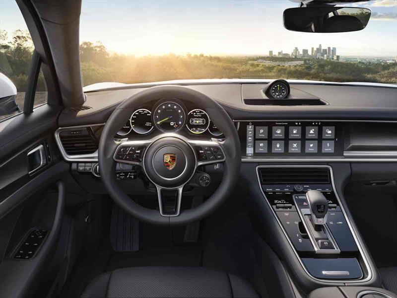 Porsche Panamera 4 E-Hybrid 2018