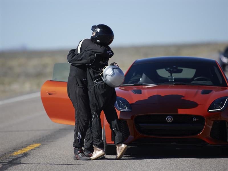 Michelle Rodríguez y Jaguar