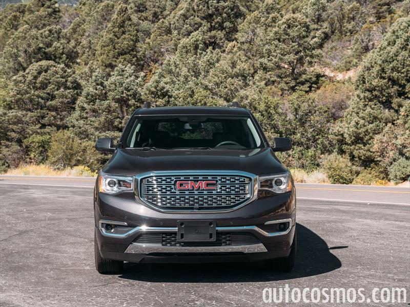 GMC Acadia 2017