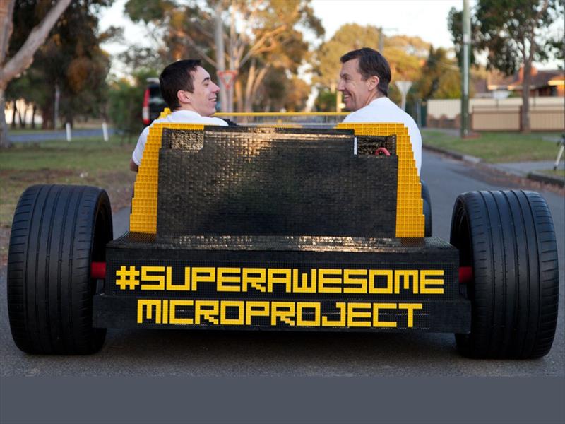 Un Hot Rod de Lego a escala real que funciona