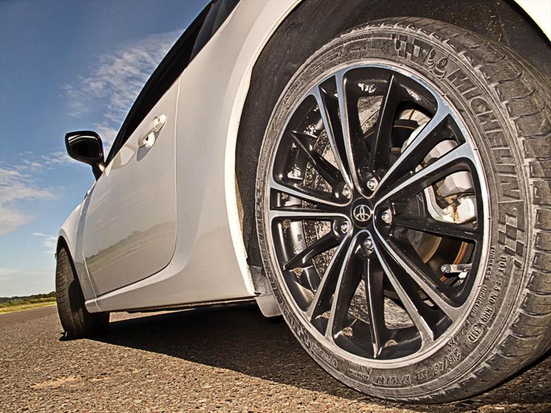 Toyota GT86 a prueba