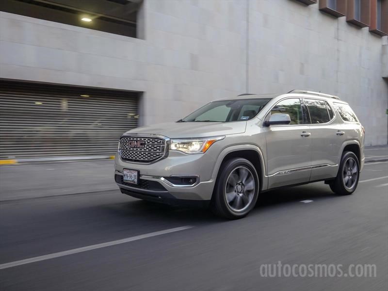GMC Acadia 2017