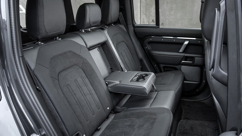 Land Rover Defender V8