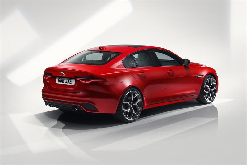 Jaguar XE 2020