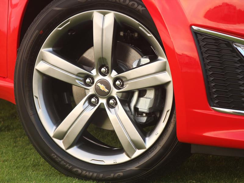 Chevrolet Sonic RS 2014