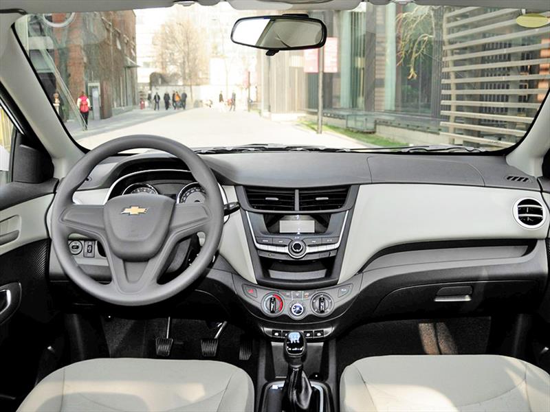 Nuevo Chevrolet Sail 2015