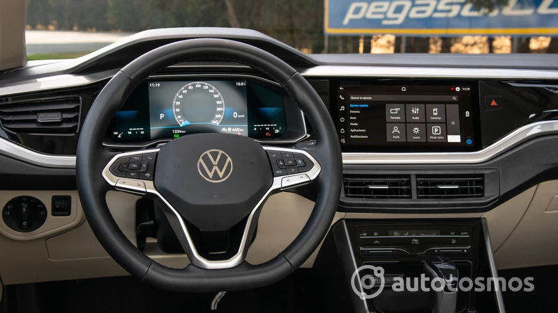Volkswagen Virtus Highline 2023, a prueba