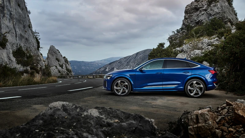 Audi SQ8 e-tron / SQ 8 Sportback e-tron