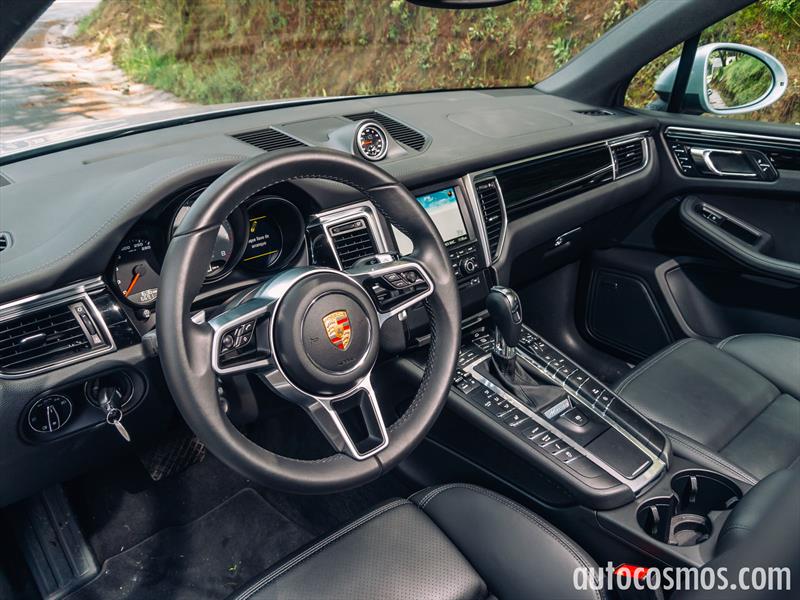 Porsche Macan 2015