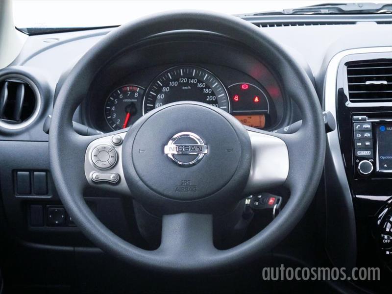 Prueba al nuevo Nissan March