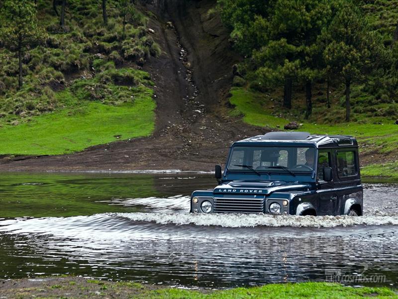 Land Rover Defender SW 90” 2012 a prueba