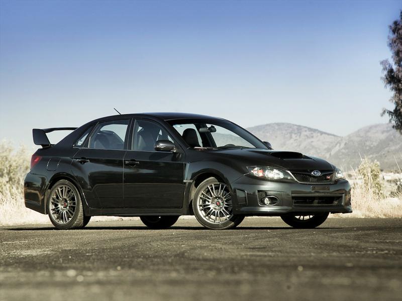 Subaru Impreza WRX STi sedán 2011 prueba