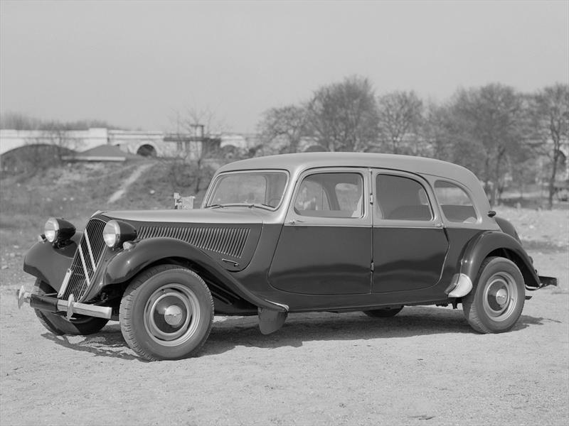 El Citroën Traction Avant cumple 80 años