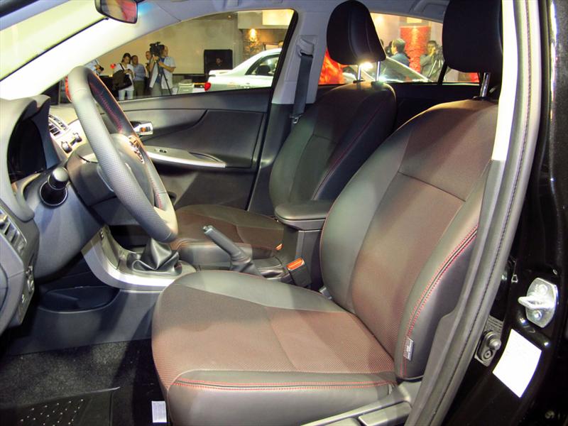 Lanzamiento nuevo Toyota Corolla XRS 2012