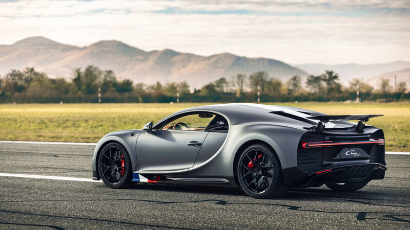 Bugatti Chiron Sport “LES LÉGENDES DU CIEL”