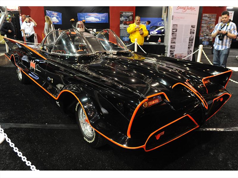 Se subastó el Batimóvil