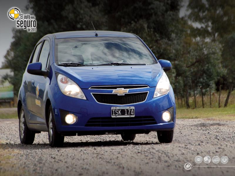 Autos más Seguros 2011 by CESVI