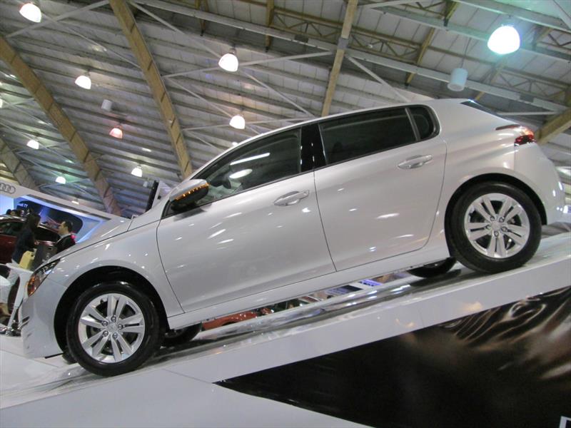Peugeot 308 en Bogotá