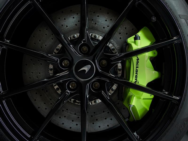 Dove Grey McLaren 600 LT Spider por MSO