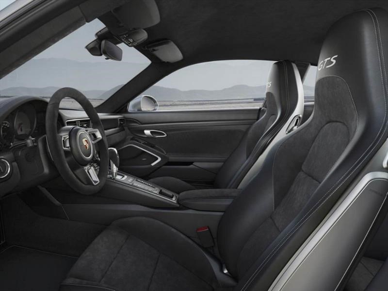 Porsche 911 GTS 2017