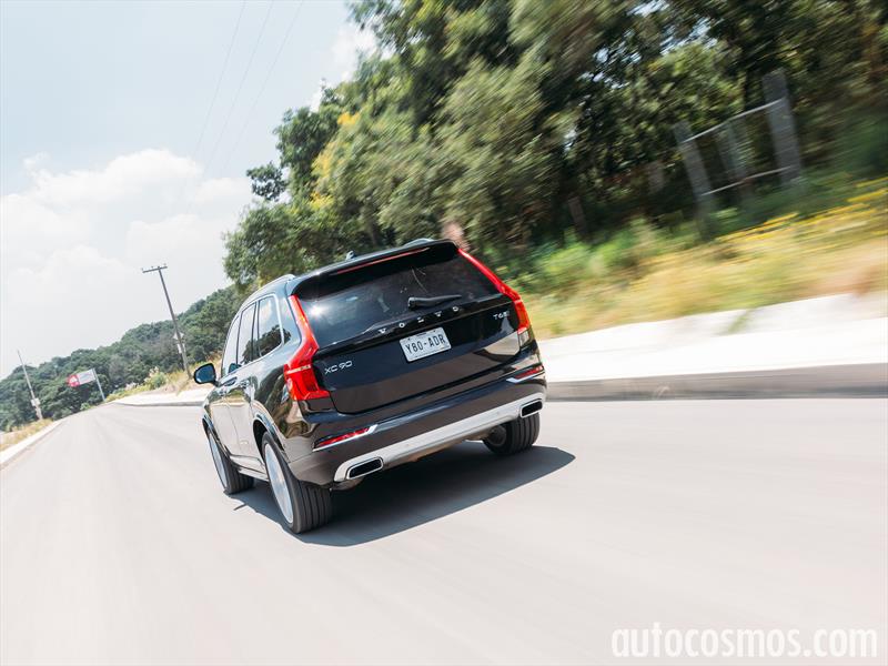 Volvo XC90 2016