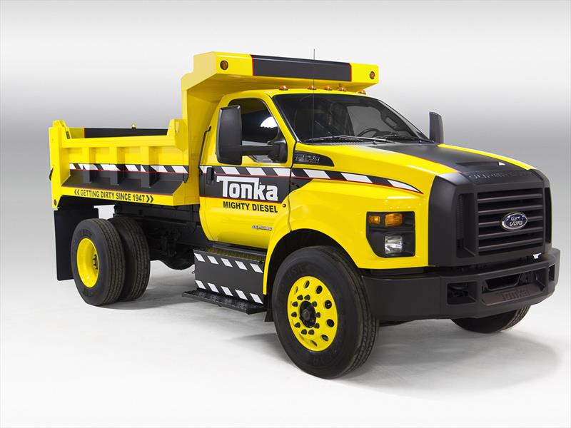 Ford F-750 TONKA
