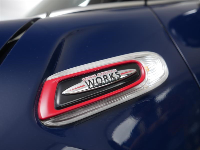 MINI John Cooper Works Convertible 2017