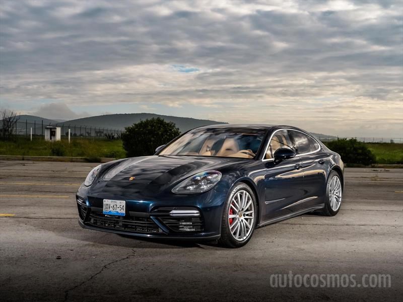 Porsche Panamera Turbo 2017