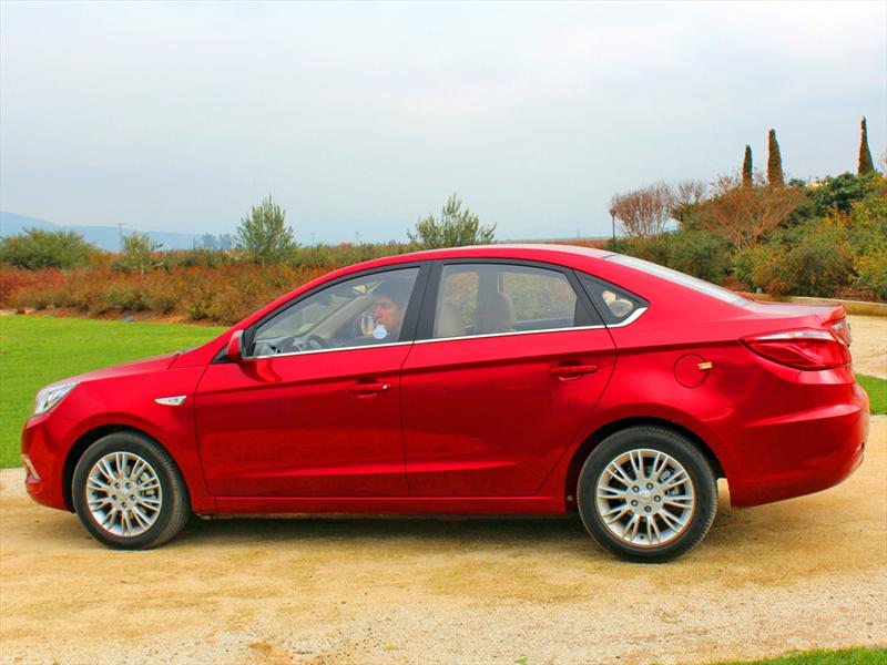 Changan EADO Lanzamiento en Chile