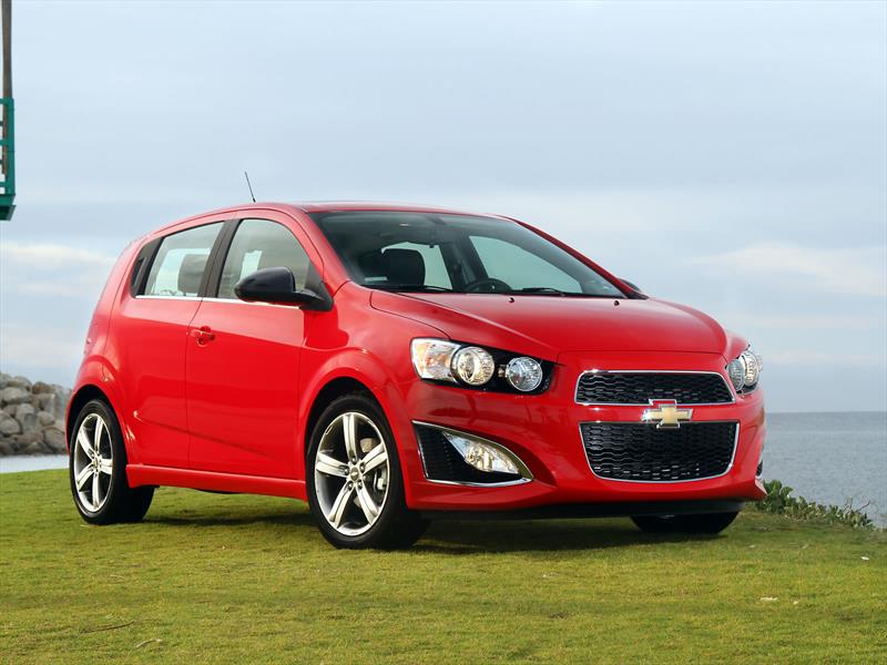 Chevrolet Sonic RS 2014
