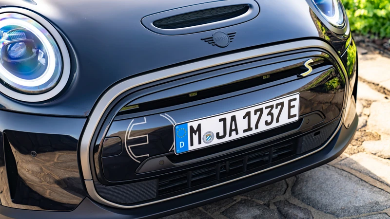 MINI Cooper SE Cabrio