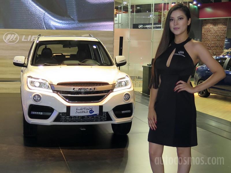 Las chicas del Salón de Sao Paulo 2016