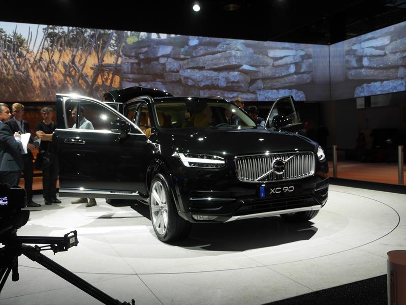 Volvo XC90 R-Design