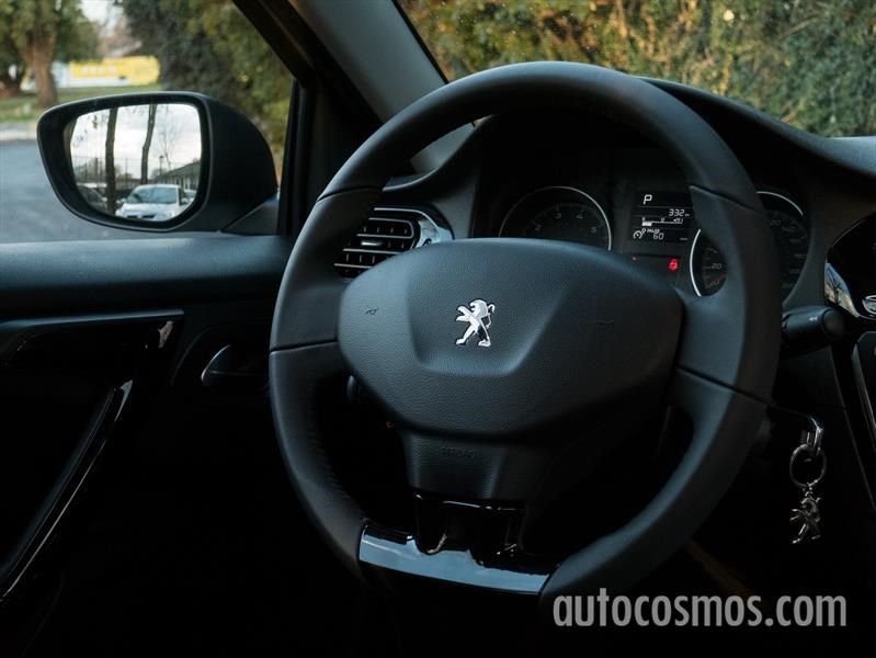 Peugeot 301 AT a prueba