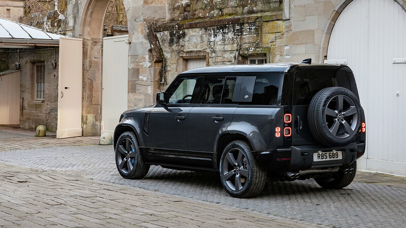 Land Rover Defender V8