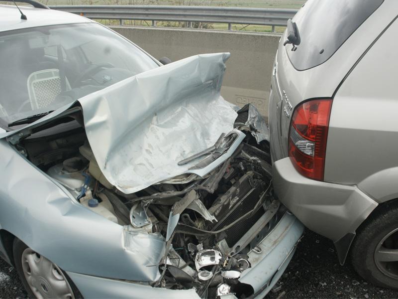 Es mejor salir del auto volando en un accidente