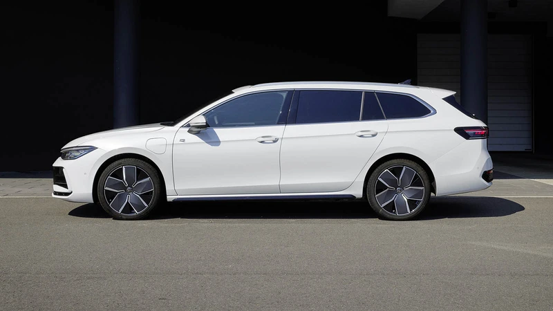 Volkswagen Passat 2024