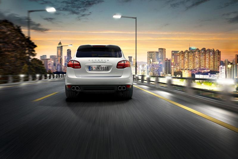 Porsche Cayenne Turbo S 2013