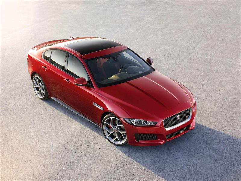 Jaguar XE