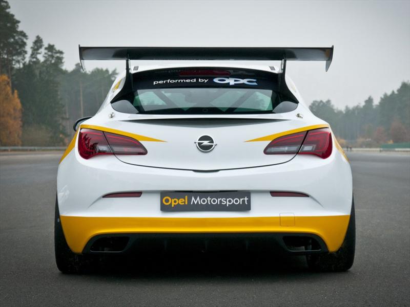 Opel Astra OPC CUP