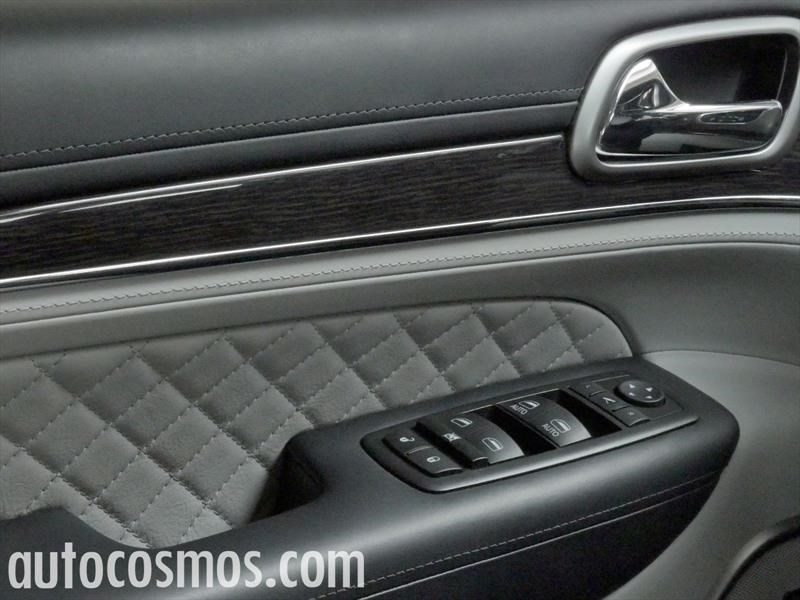 Jeep Grand Cherokee Summit 2017